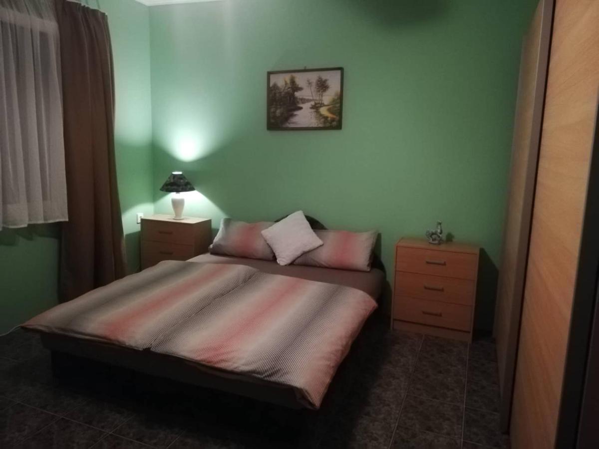 Apartament Tiffany Apartman Jeno Zewnętrze zdjęcie